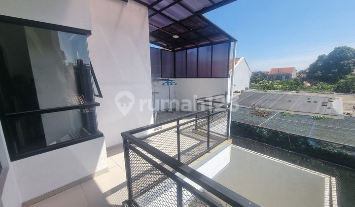 New ready-to-occupy house in Buah Batu, Bandung 2