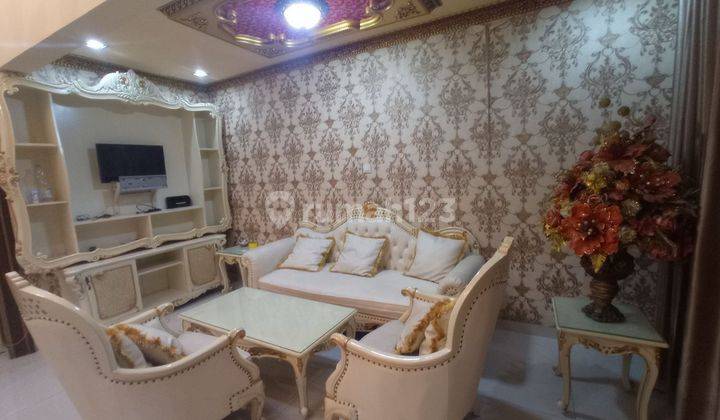 di Jual Rumah Full Furnished di Pinus Bandung 2