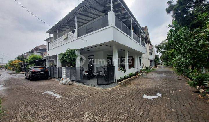 Rumah Lux Modern Siap Huni di Kota Abndung 1