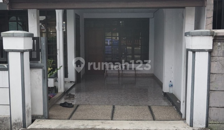 Rumah Lama Terawat Siap Huni Ciwastra Buah Batu 2