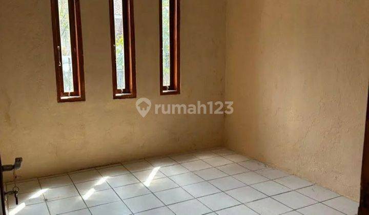 Rumah Murah Dalam Komplek Soekarno Hatta 2