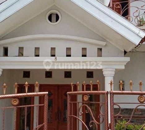 di Jual Rumah Murah Dan Bagus di Cikutra 1