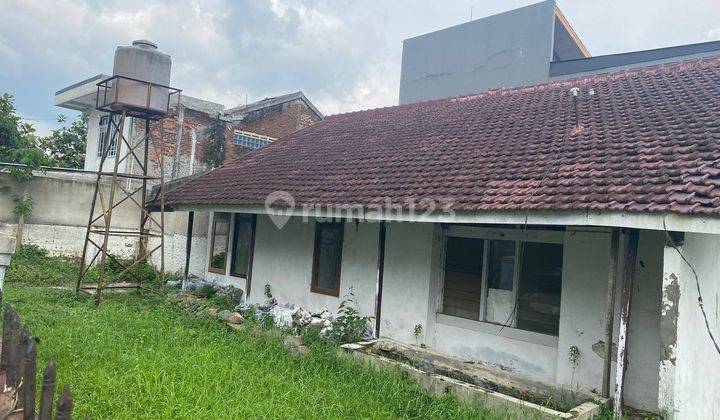 Rumah Hitung Tanah Posisi Hook Lokasi Premium di Kota Bandung 2