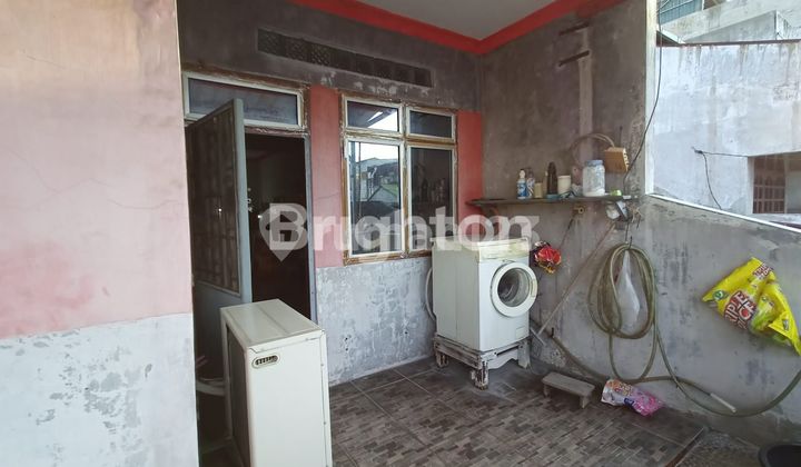 Jemadi 1 East Medan House