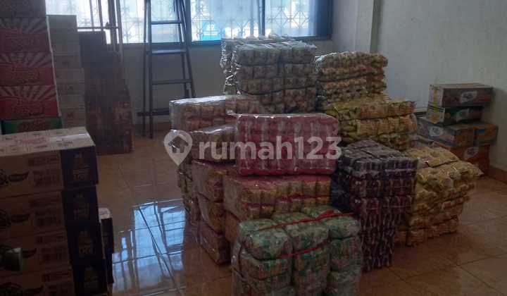 3-Story Ruko Ready for Occupancy in Market Center, Medan City. 2