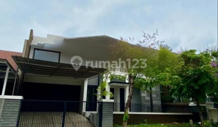 Dijual Rumah Graha Family Strategis Siap Huni
