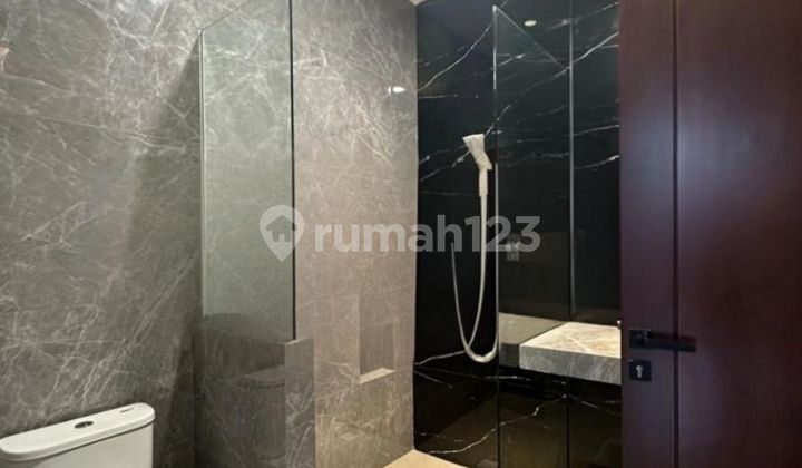 Dijual Rumah Pakuwon Indah Strategis Siap Huni 2