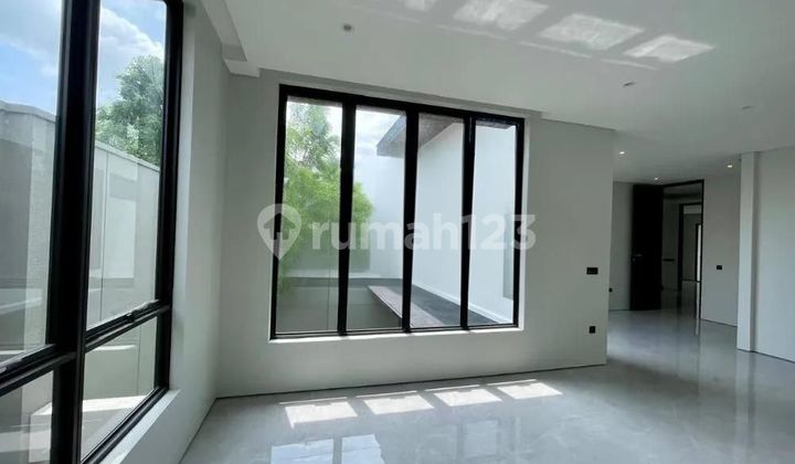 Dijual Rumah Citraland Eastwood Semi Furnish Strategis Siap Huni 2