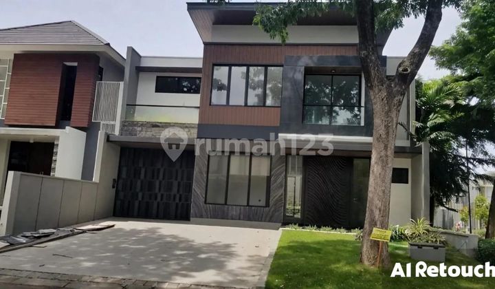 For Sale, Eastwood Strategic House Ready to Occupy 1