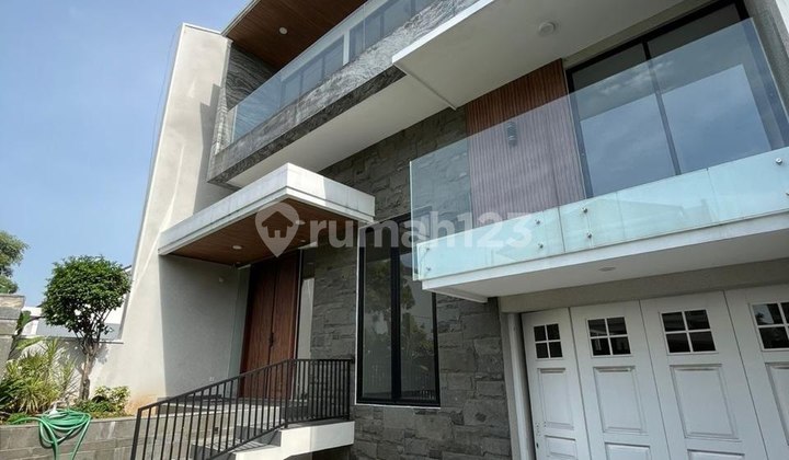 Dijual Rumah Citraland Woodland Strategis Siap Huni 2