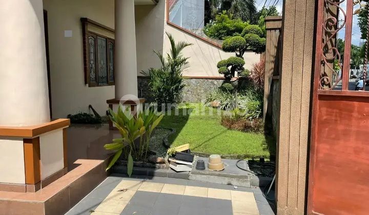Dijual Rumah Komersial Raya Sukomanunggal Deretan Resto Strategis Siap Huni