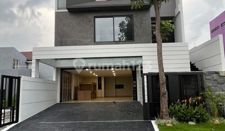 Dijual Rumah Cantik Mewah Elegant Citraland Utama Strategis Siap Huni Dijual Rumah Cantik Mewah Elegant Citraland Utama Strategis Siap Huni