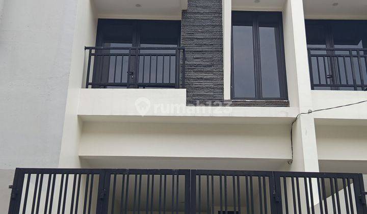 Di Jual Rumah Duri Kepa Mas Unit Brand New Siap Huni Rumah Nya Bagus Jalan Lebar  1