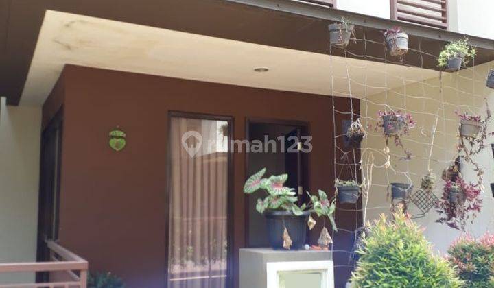 Rumah 3 Lantai di Cluster Asri Pusat Kota Bsd 1