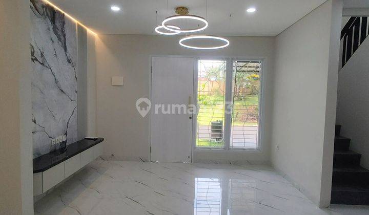 Rumah 2 Lantai cluster di BSD dekat KRL ergonomis dan luxurious 2