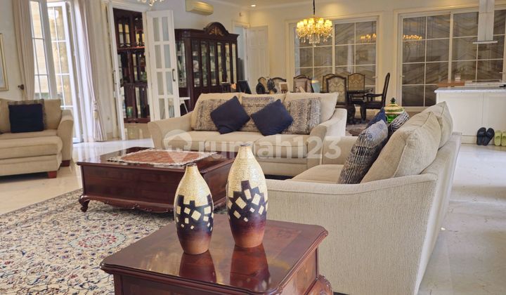 Rumah 2 Lantai di Kemang Jakarta Selatan