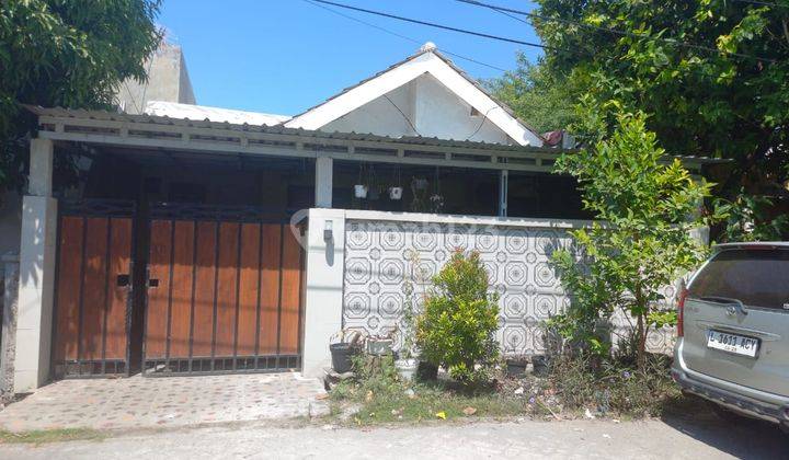 Rumah Bagus SHM di Jalan Gunung Anyar Emas B 30, Surabaya 2