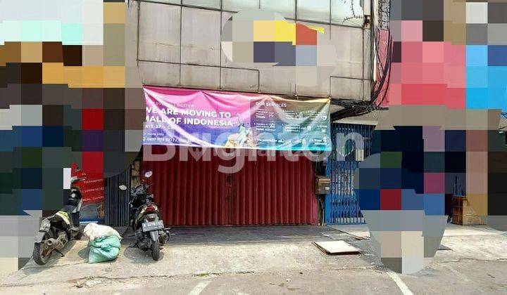 RUKO 2 LANTAI SIAP PAKAI TEMPAT SANGAT STRATEGIS DEPAN MALL KELAPA GADING JALAN BOULEVARD RAYA KELAPA GADING 1