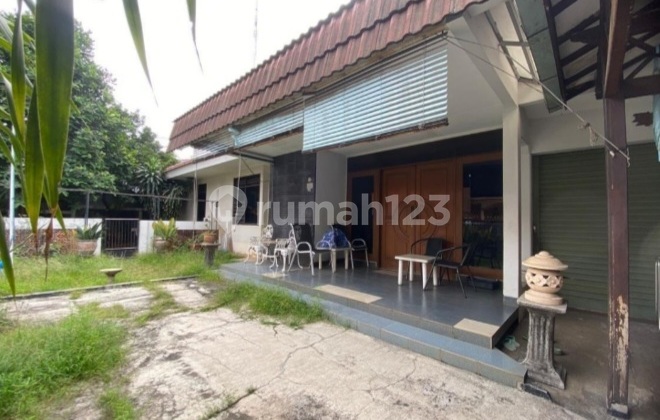 Dijual Rumah Luas di Kebon Jeruk Jakarta Barat 2
