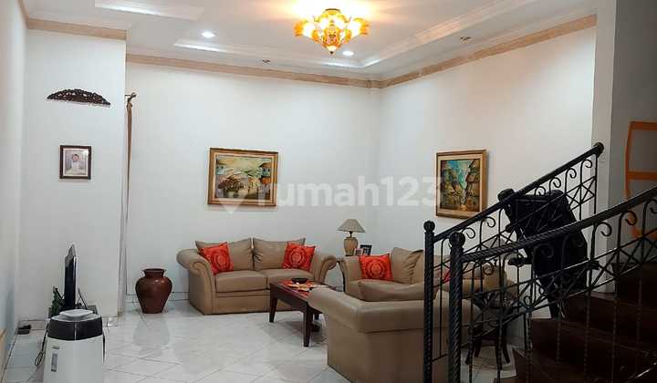 Termurah Villa Permata Gading 3 Lantai Siap Huni!