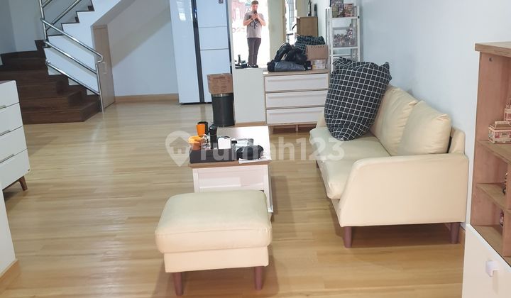 Jual Cepat Rumah Minimalis 2.5lantai Belakang Mal Kelepa Gading Dibawah 3m