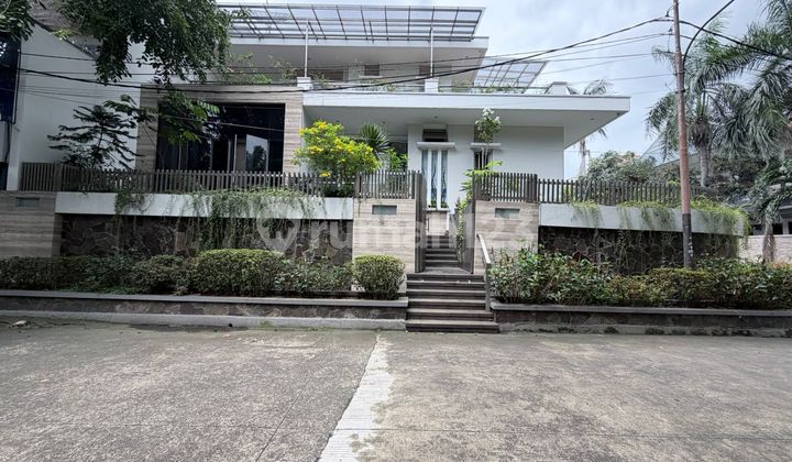 For Sale Rumah Mewah Hoek Green Ville Jakarta Barat Bagus Minimalis Modern 2 Lantai Luas Diatas 400M2