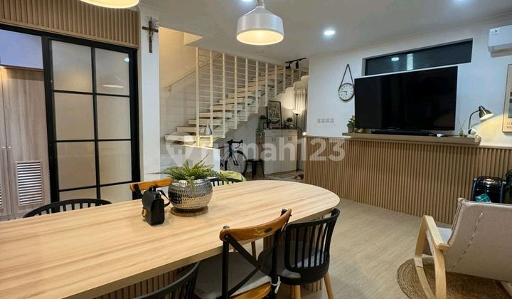 For Sale Beautiful Neat Japanese Style Ready-to-Occupy House in Kelapa Gading Near Mall For Sale Beautiful Neat Japanese Style Ready-to-Occupy House in Kelapa Gading Near Mall