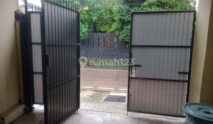 Jual Bu Rumah Hoek Kramat Jati 2