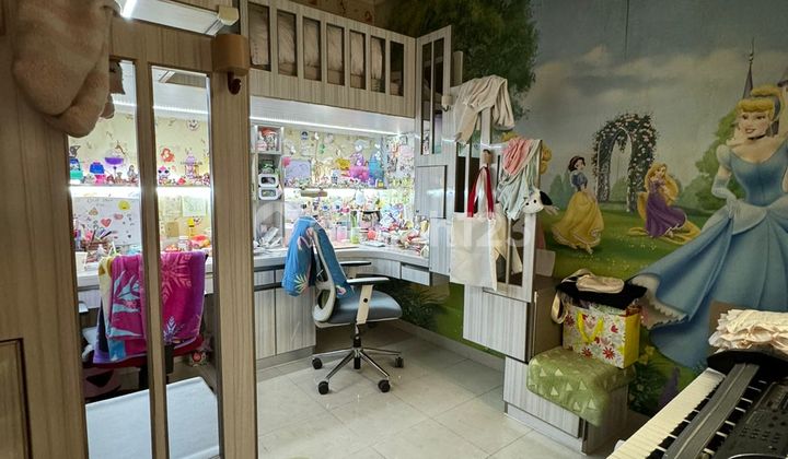 Hot Sale Ready to Live In Janur Kuning Kelapa Gading Flood-Free 2 Floors Ready to Occupy Only 2 Billion 2