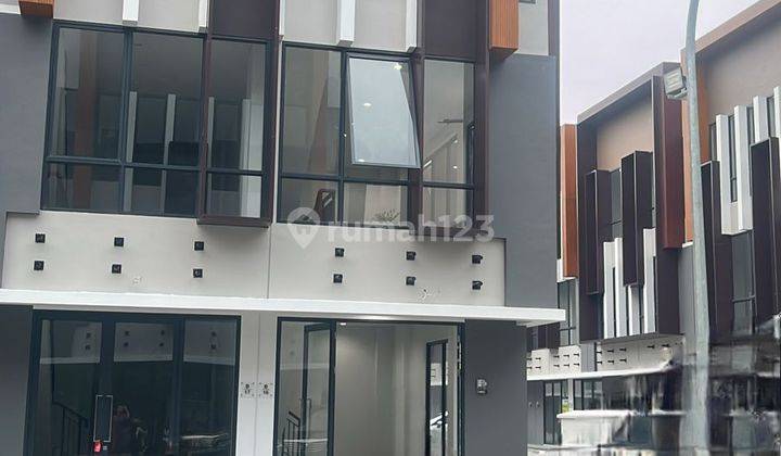 Disewakan Cepat Ruko The Campton Bsd Hoek Siap Pakai  2
