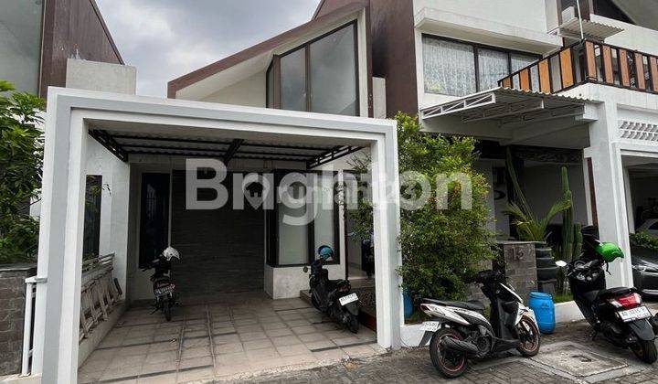 RUMAH SEMI FURNISHED CLUSTER ELIT SINGOPURAN KARTOSURO 1