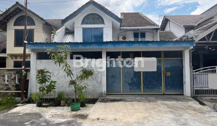 RUMAH 3 LANTAI SIAP HUNI PERUMAHAN GROGOL SOLOBARU 1