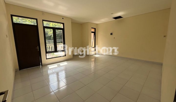 RUKO BARU 2 LANTAI STRATEGIS KOTA SOLO DEKAT MANAHAN