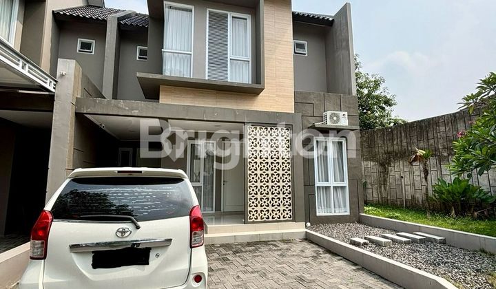 RUMAH 2 LANTAI CLUSTER EKSKLUSIF DEKAT KOTA SOLO DAN SOLOBARU RUMAH 2 LANTAI CLUSTER EKSKLUSIF DEKAT KOTA SOLO DAN SOLOBARU