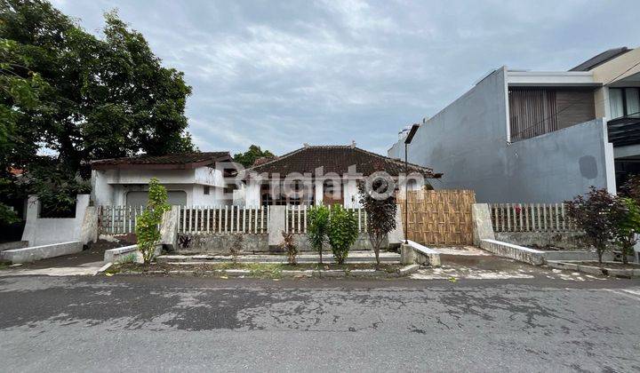 RUMAH / RUANG USAHA STRATEGIS TENGAH KOTA SOLO 1