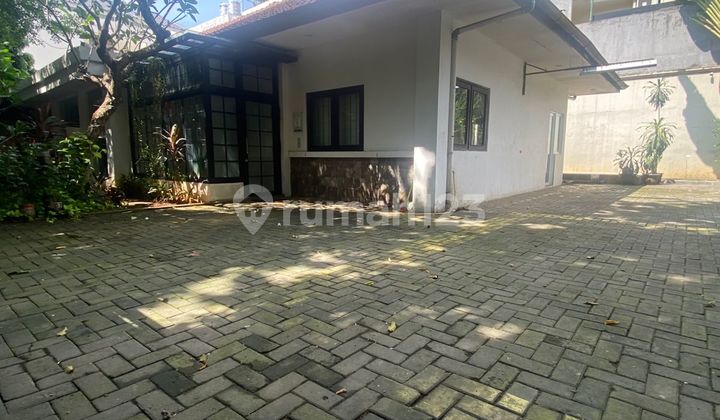 Rumah Prime Location di Tulodong Senopati, Jakarta Selatan Rumah Prime Location di Tulodong Senopati, Jakarta Selatan