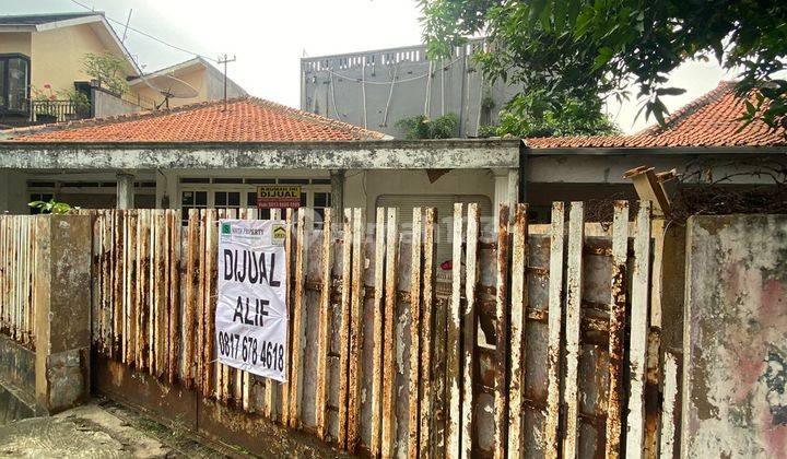 Rumah Hitung Tanah Saja di Kebayoran Lama, Jakarta Selatan 1