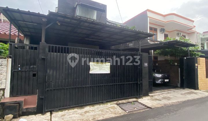 Rumah Hunian Mewah di Kawasan Pejaten, Jakarta Selatan