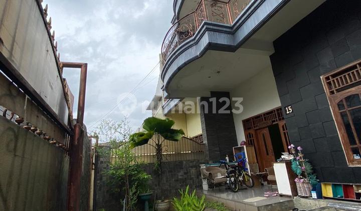 Rumah Hunian di Kawasan Senopati, Jakarta Selatan