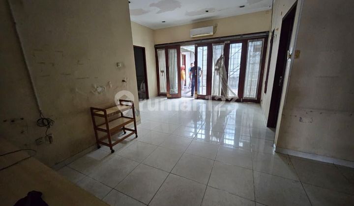 Tanah Include Bangunan di Kawasan Pejompongan, Dekat ke Semanggi Tanah Include Bangunan di Kawasan Pejompongan, Dekat ke Semanggi