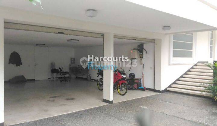 Disewakan Rumah Bagus Lokasi Strategis Area Kebayoran Baru  1