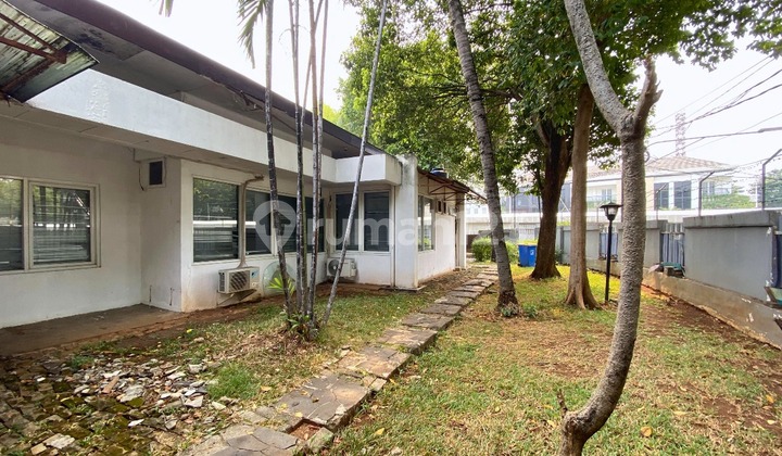 Disewakan rumah cocok buat kantor dekat sudirman Disewakan rumah cocok buat kantor dekat sudirman