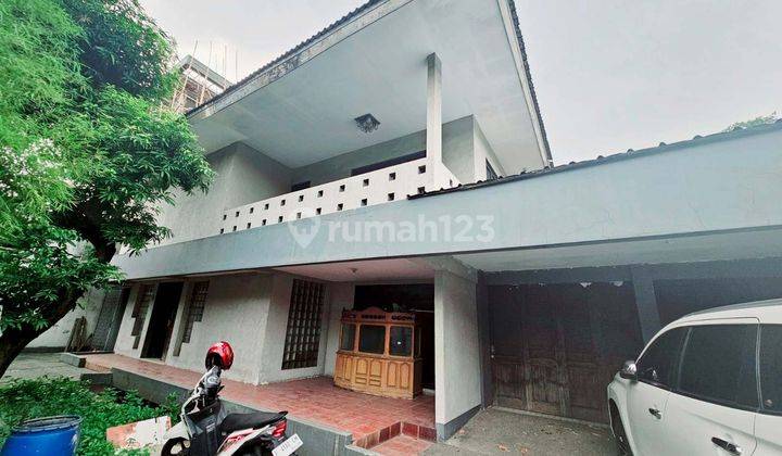 Disewakan Rumah Lama 2 Lantai Cocok Banget Buat Kantor Area Kebayoran Baru 2