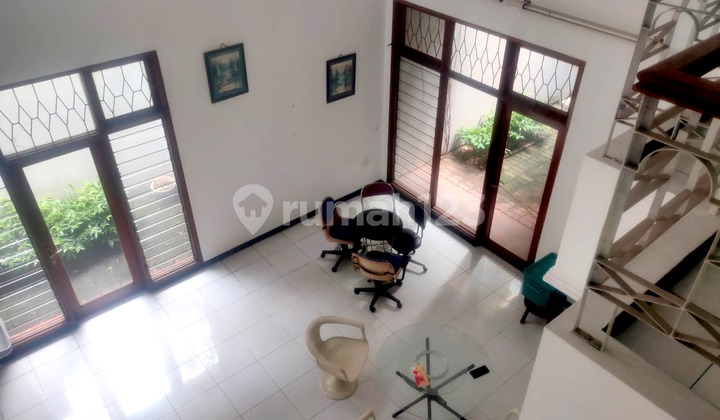 Dijual Rumah area kebayoran baru siap huni 