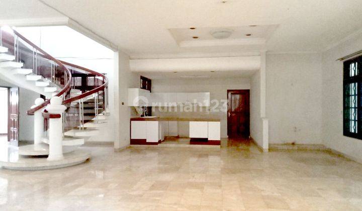 Disewakan rumah cocok buat kantor di permata hijau 1