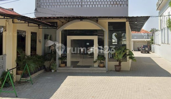 disewakan ruang usaha cocok buat resto dan cafe area kebayoran baru