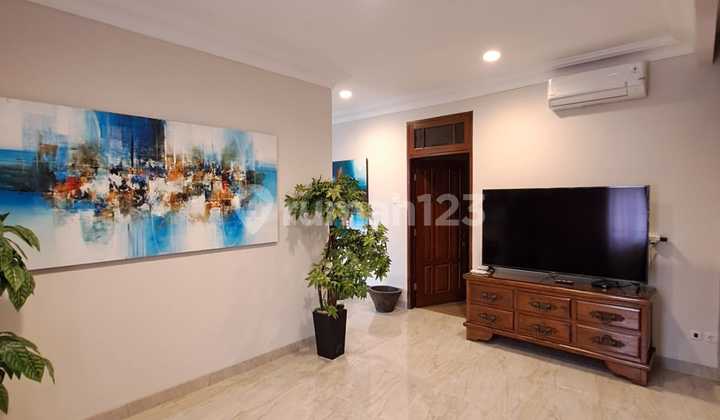 Dijual Rumah siap huni area Kebayoran Baru