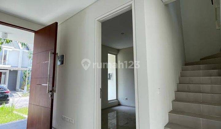 Zee07 Citraland Utara Rumah Sewa Unfurnish Murah 2lt Siap Huni 2