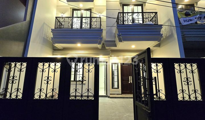 Rumah Baru Non Komplek Di Duren Sawit Jakarta Timur