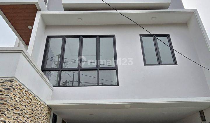 Dijual Rumah Baru 3 Lantai Di Duren Sawit Jakarta Timur  2